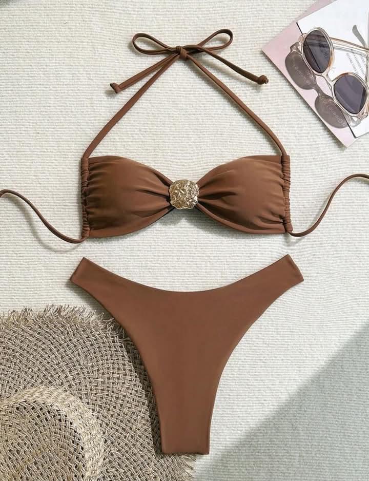 Bikini Paciencia fotografiado sin modelo
