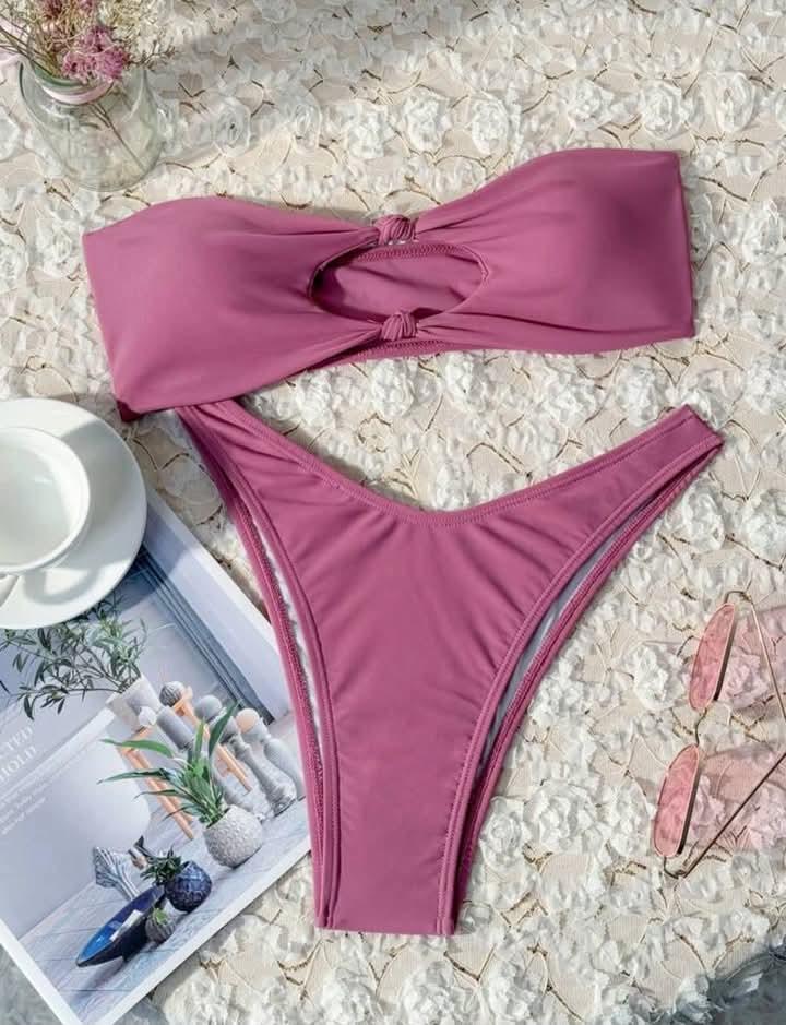Bikini Delicadeza fotografiado sin modelo